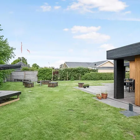 Holiday home Spacious And Stylish Near One Of Jutlands Beaches, Built In 2021 Grenaa