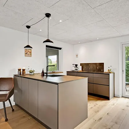 Spacious And Stylish Near One Of Jutlands Beaches, Built In 2021 * Grenå