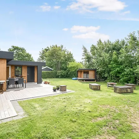 Spacious And Stylish Near One Of Jutlands Beaches, Built In 2021 Ferienhaus Grenå