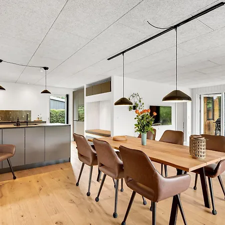 Ferienhaus Spacious And Stylish Near One Of Jutlands Beaches, Built In 2021 Grenå